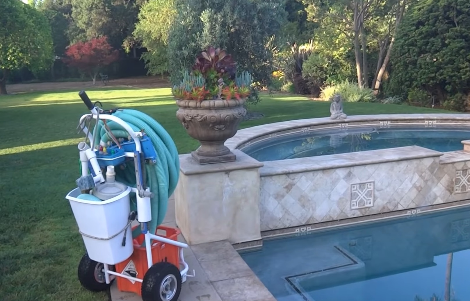 Cleaning a swimming pool