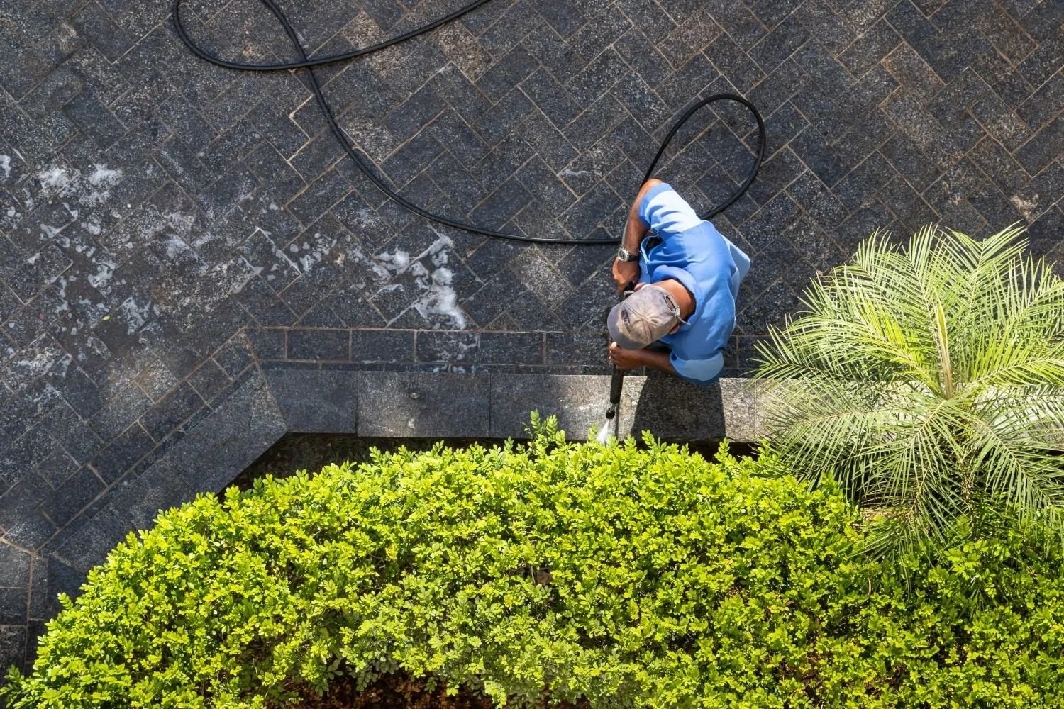 Paver Cleaning and Sealing That Makes Your Space Feel New Again