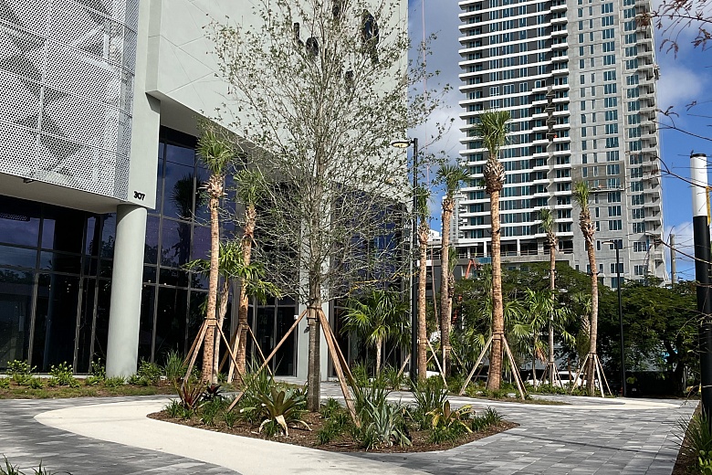 Paver Installation Company - Photo 40