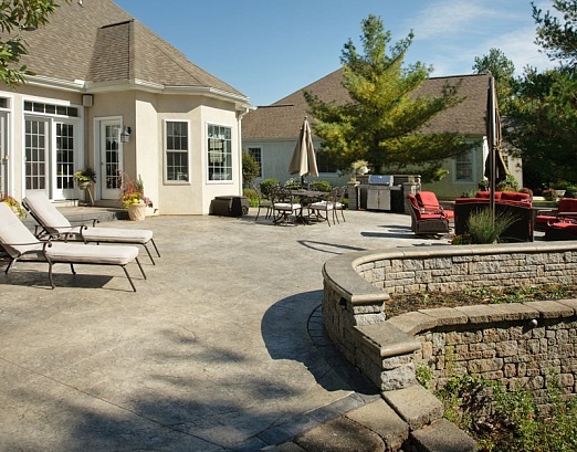 Different types of materials to consider for new patio