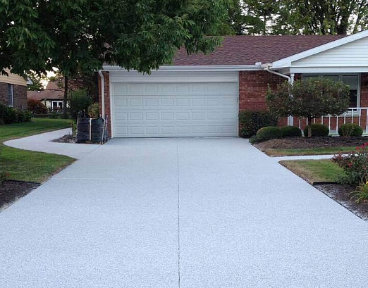 What to know about sealing concrete driveways